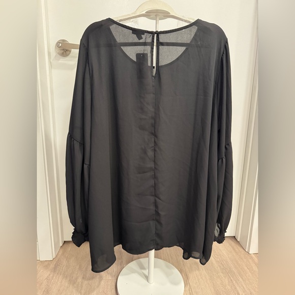 Torrid - Picture 5 of 8